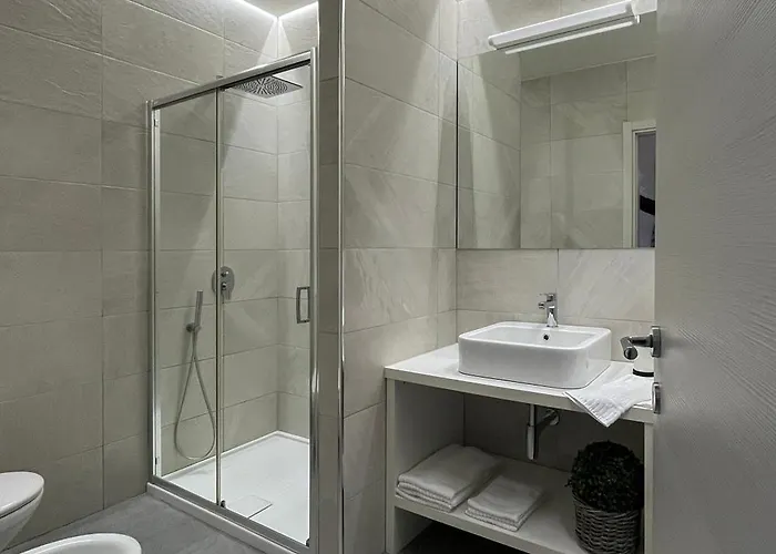 勒普瑞米尔公寓式酒店 4*